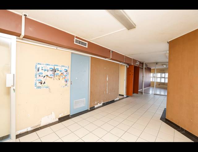 289M² OFFICE FOR SALE IN MORNINGSIDE